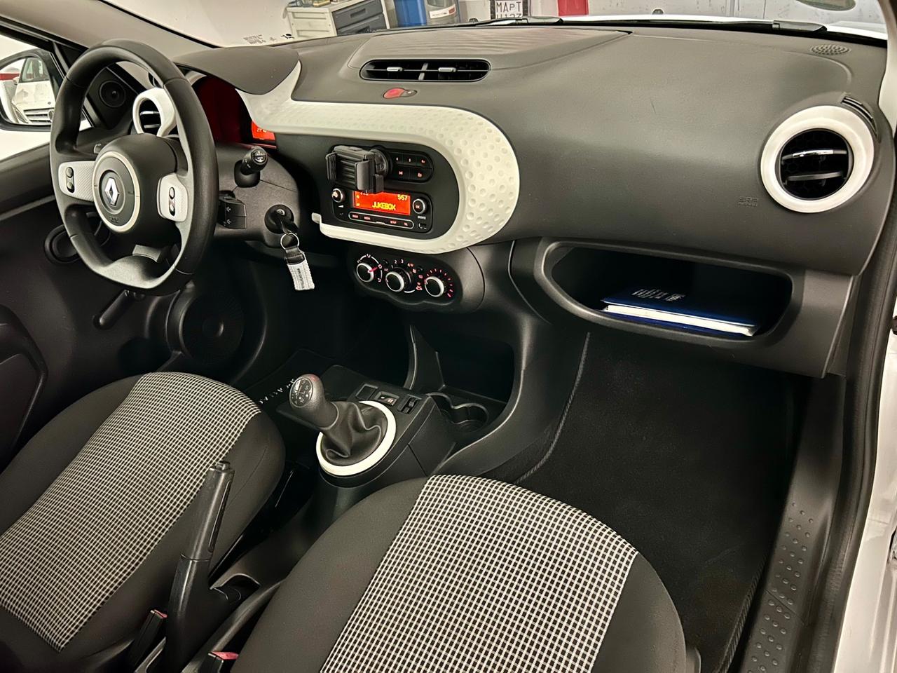 Renault Twingo SCe Lovely
