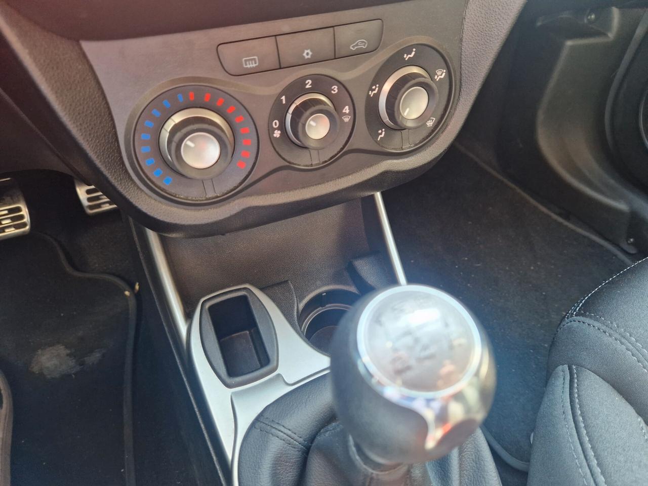 Alfa Romeo MiTo 1.4 Super 78cv / 35.000km!!!