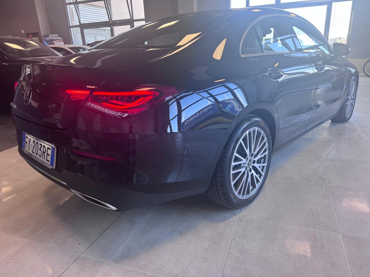 MERCEDES CLA 180CDI KM 42.000 SEDAN AT8 TETTO SPORT