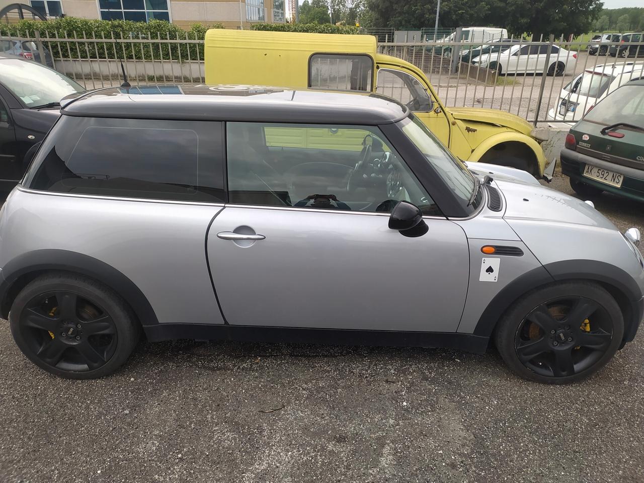 Mini 1.6 benzina 16V One #GM