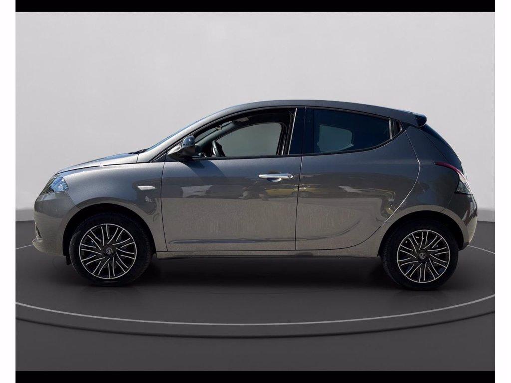 LANCIA Ypsilon 1.0 firefly hybrid silver plus s&s 70cv del 2024