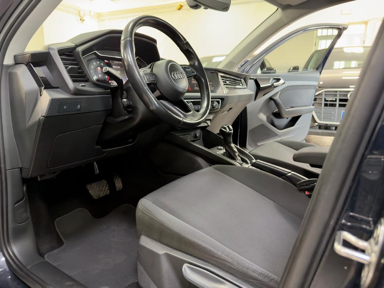 Audi A1 SPB 25 1.0 TFSI 95cv S tronic Admired 2022