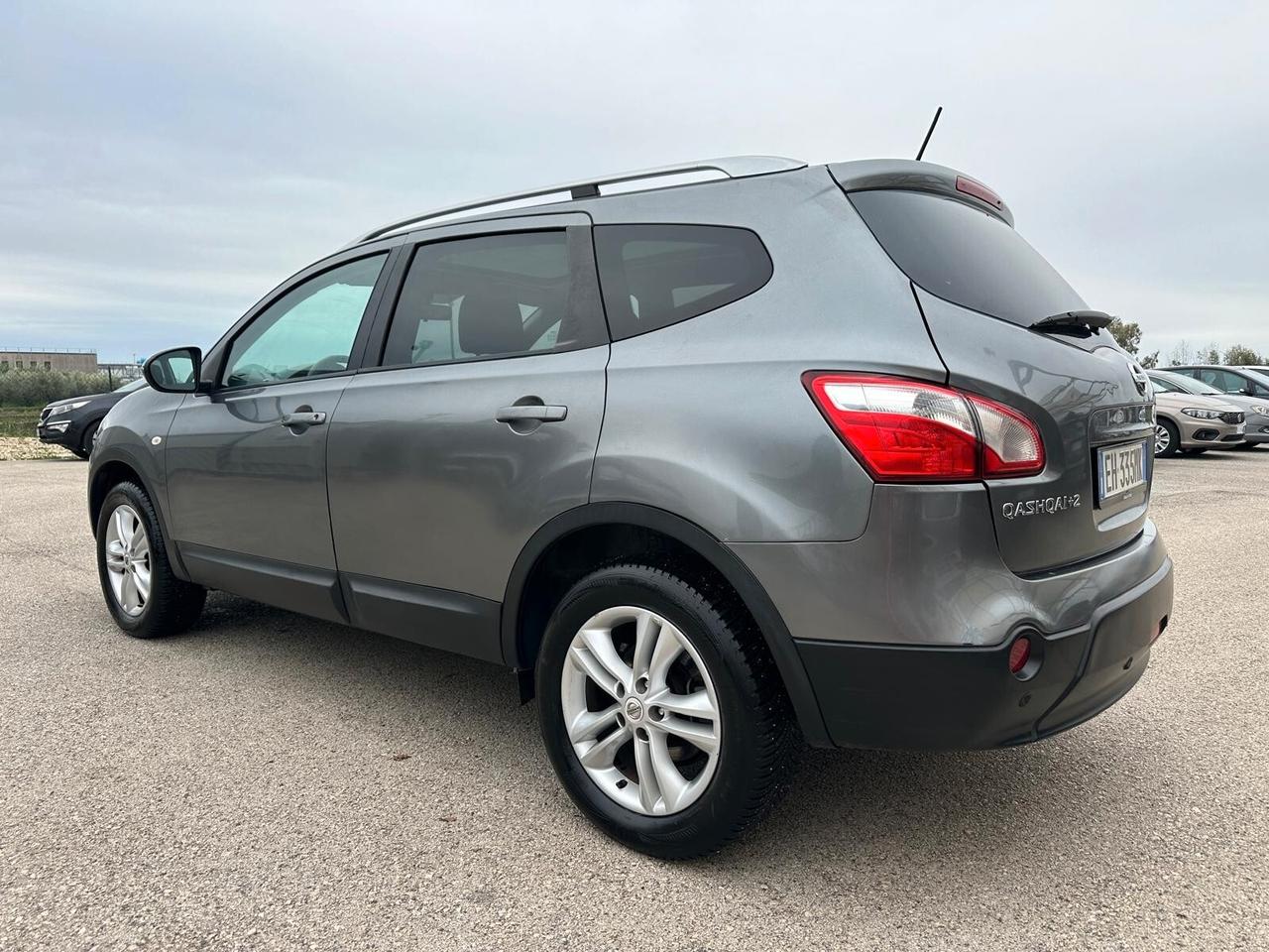 Nissan Qashqai 1.5 Diesel 7 Posti