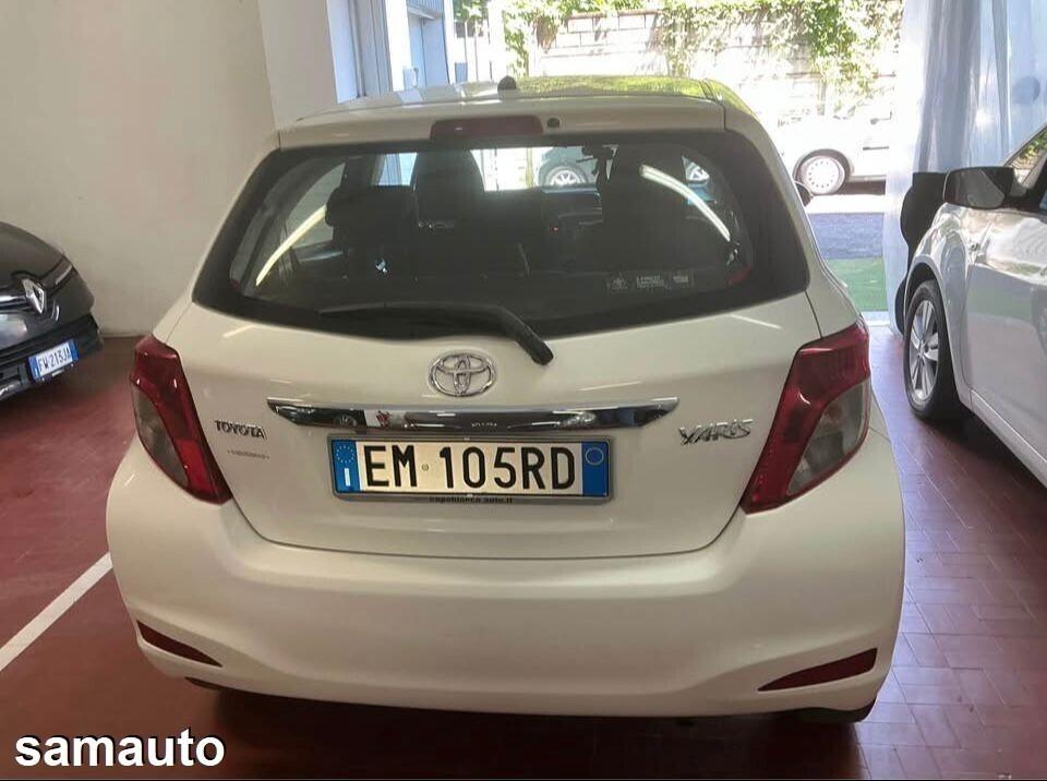 Toyota Yaris 1.0 5Porte Lounge 2012