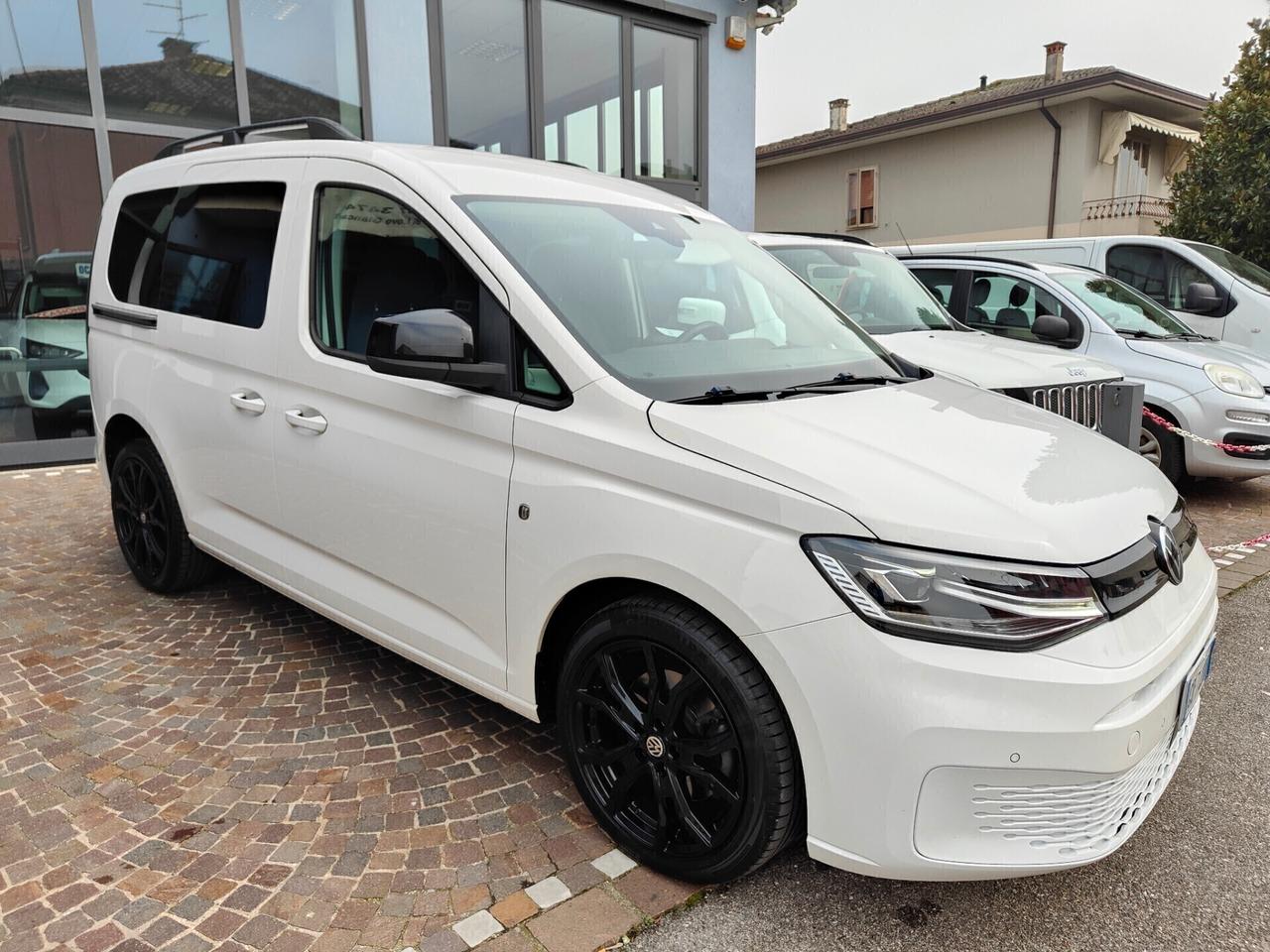 Volkswagen Caddy 2.0 TDI 122 CV DSG Style