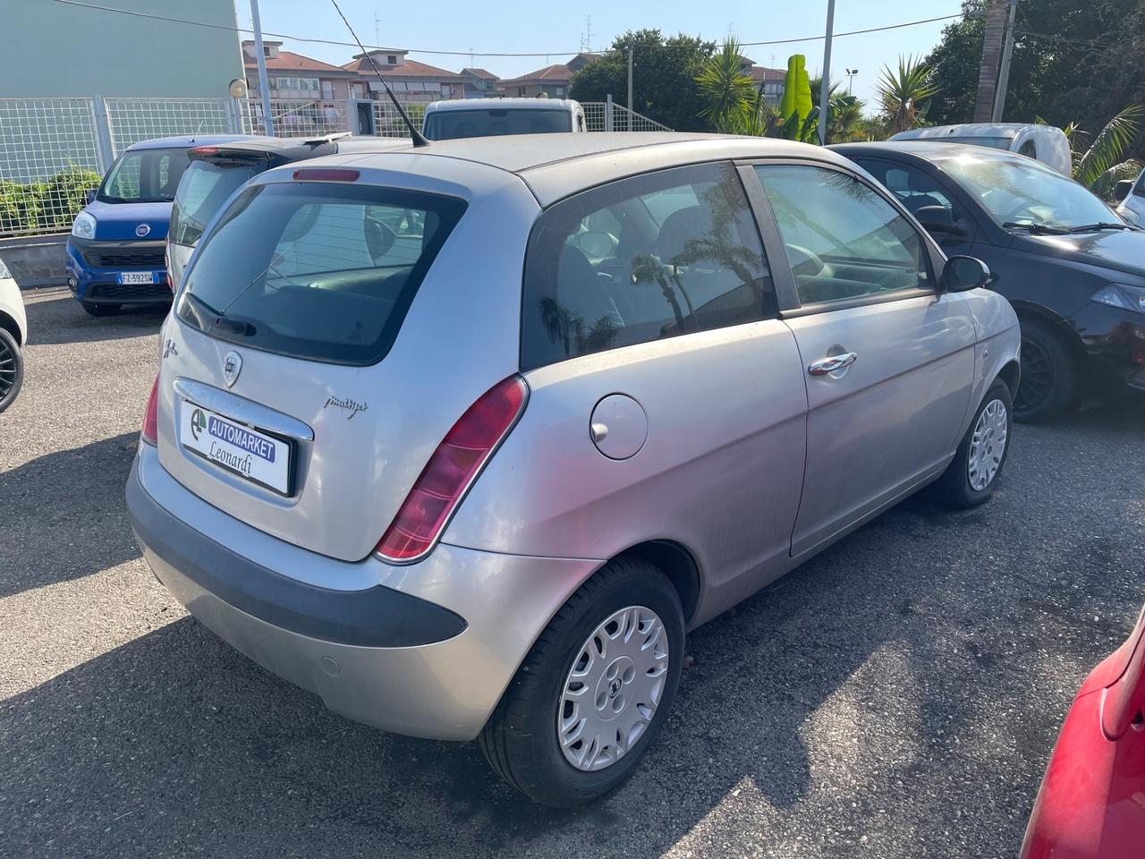 Lancia Ypsilon 1.3 Multijet 16V Argento