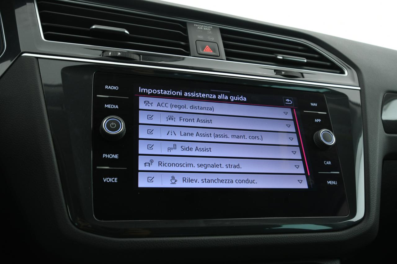 VOLKSWAGEN Tiguan 2.0 tdi Elegance 150cv dsg CAMERA+ACC+APP CONNECT