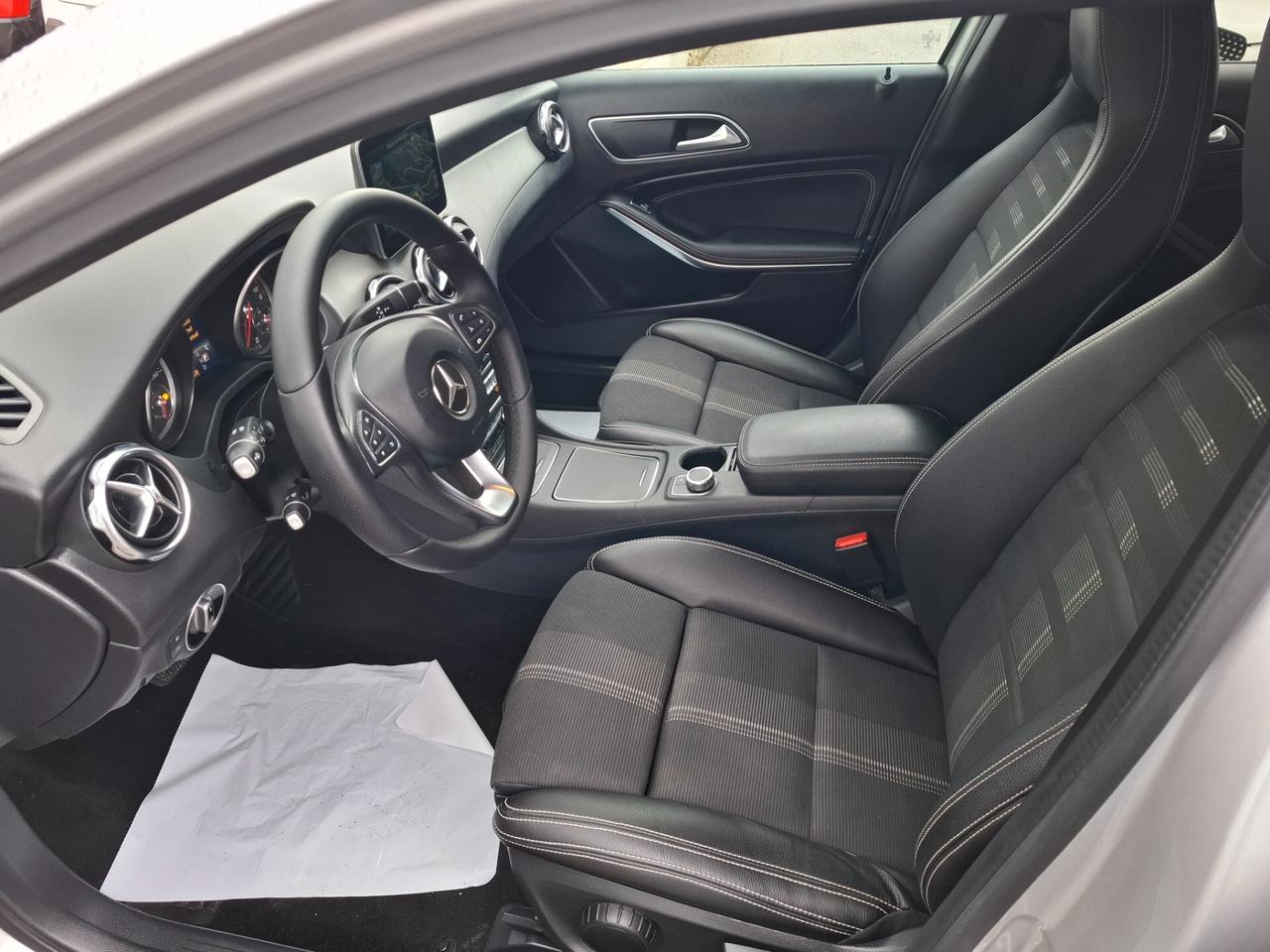 Mercedes-benz GLA 200 d Automatic Sport 2017