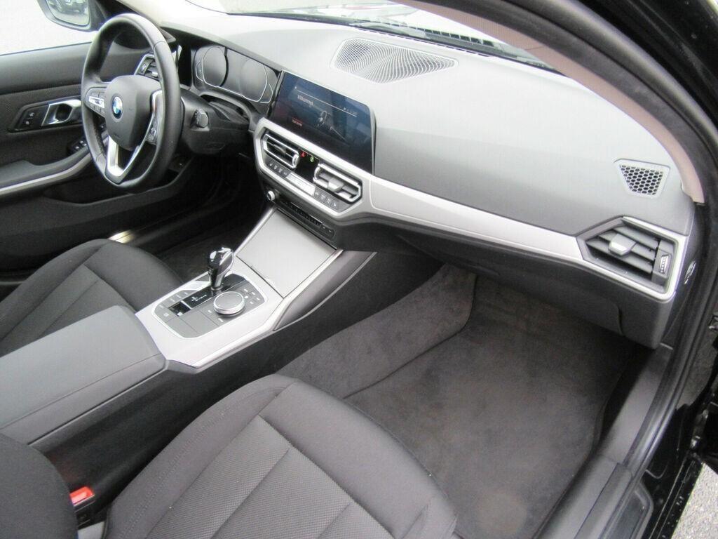 Bmw 320d 48V Touring Business Advantage