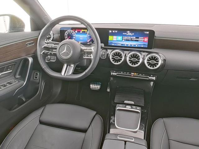 MERCEDES-BENZ CLA 180 Automatic AMG Line Advanced Plus