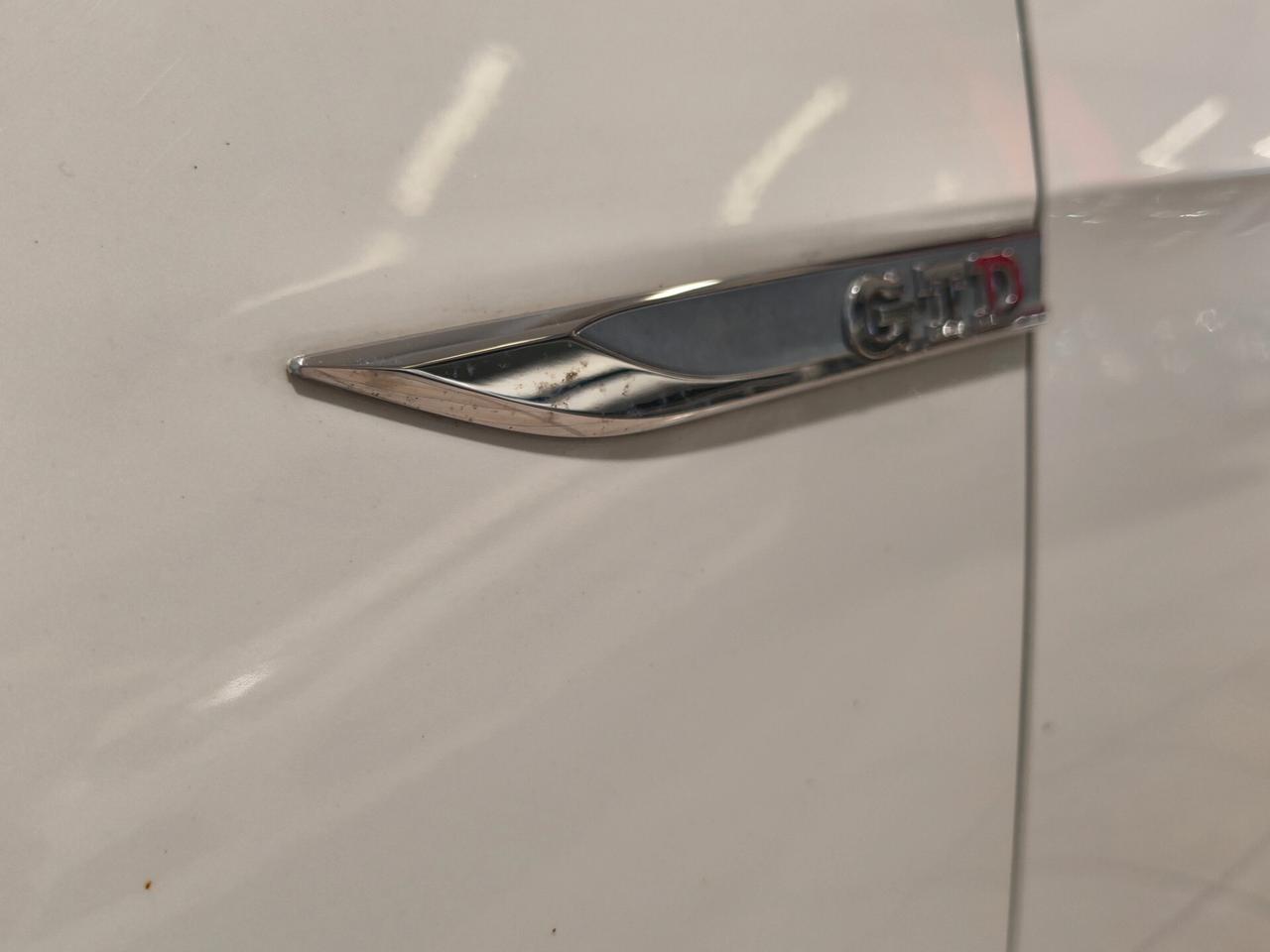 Volkswagen Golf GTD 2.0 TDI 3p. BlueMotion Technology