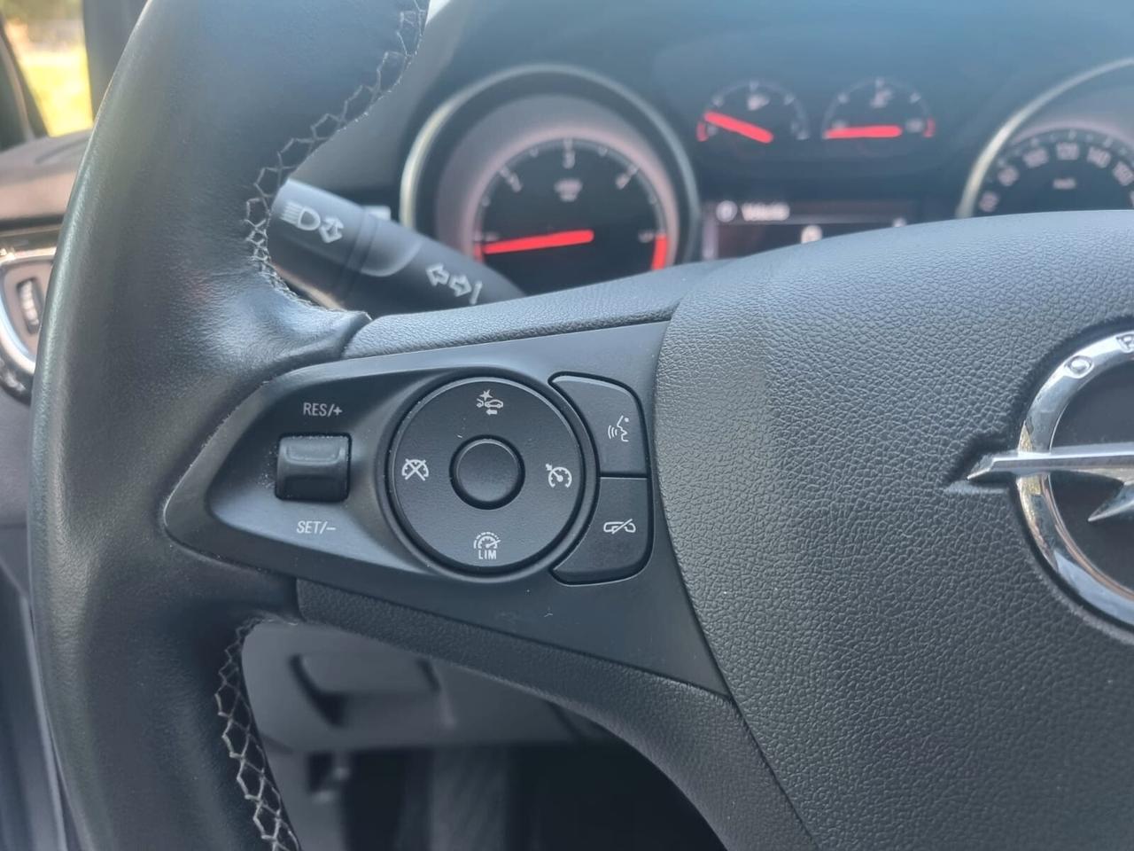 Opel Astra 1.6 CDTi 136CV aut. Sports Tourer Business