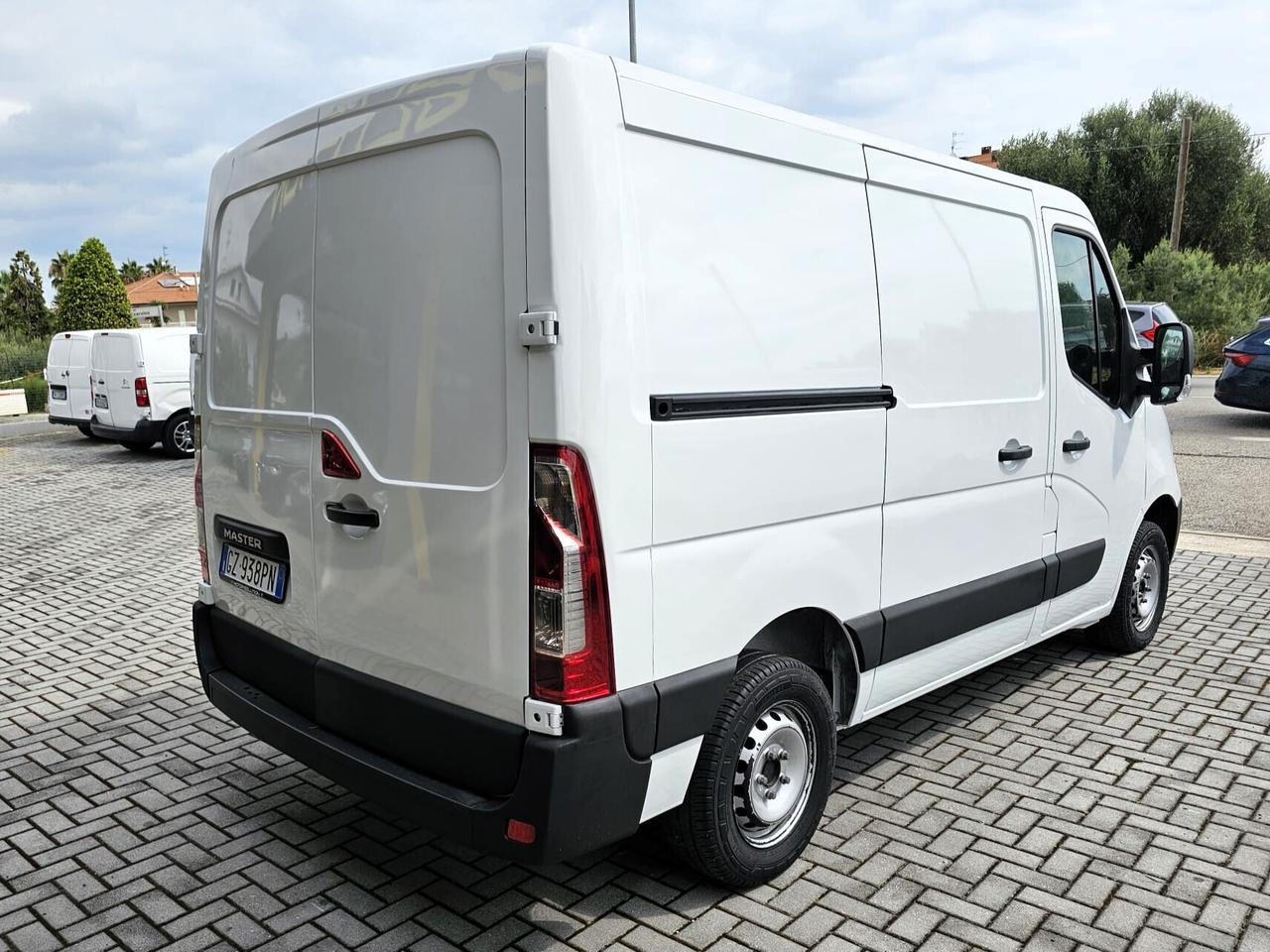 Renault Master 28 2.3 Dci PC TN 3 Posti- Coibentazione leggera