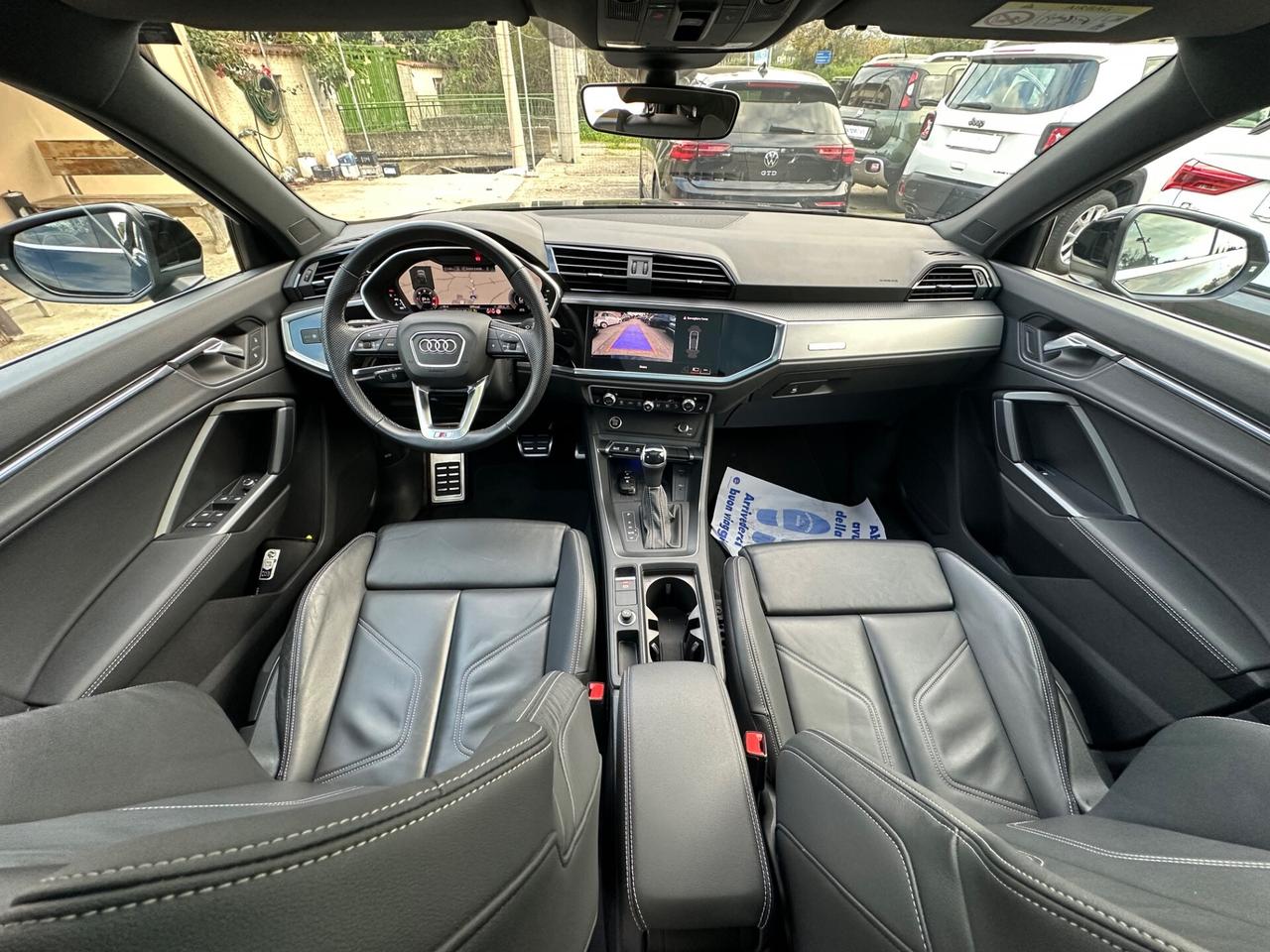 Audi Q3 SPB 40 TDI quattro S tronic Identity Black