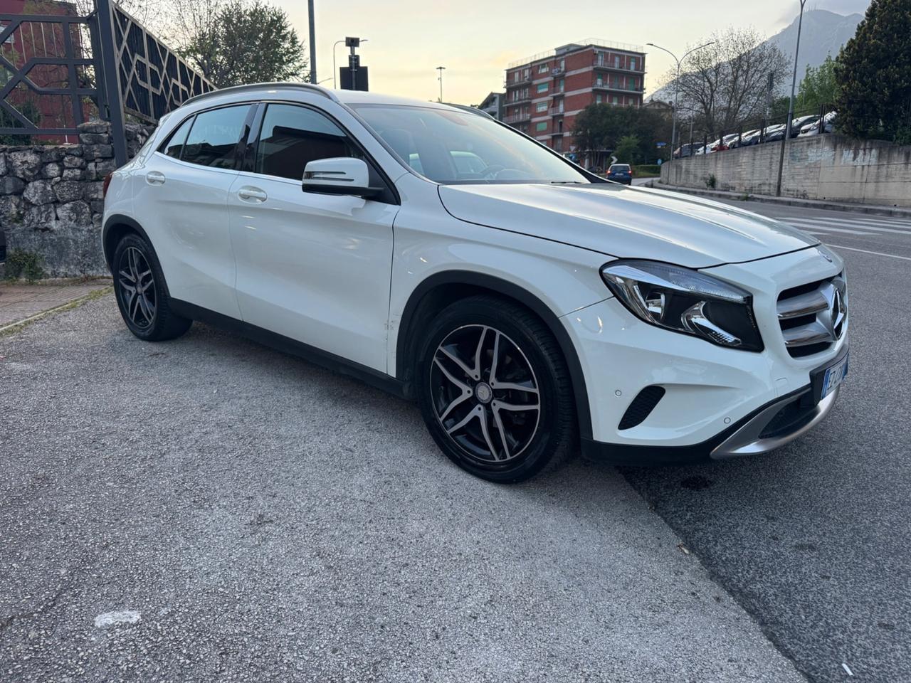 Mercedes-benz GLA 200 CDI Automatic Sport