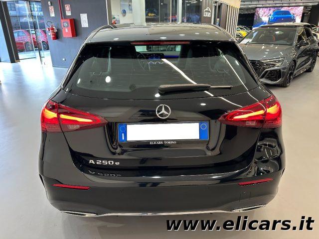 MERCEDES-BENZ A 250 e hybrid EQ AMG Line Premium