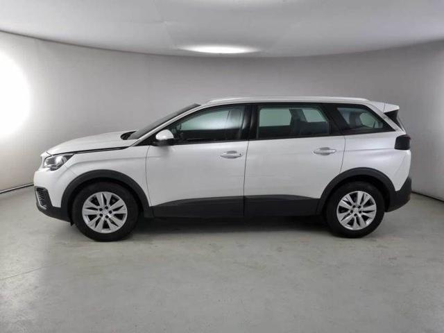 PEUGEOT 5008 BlueHDi 130 S&S Business