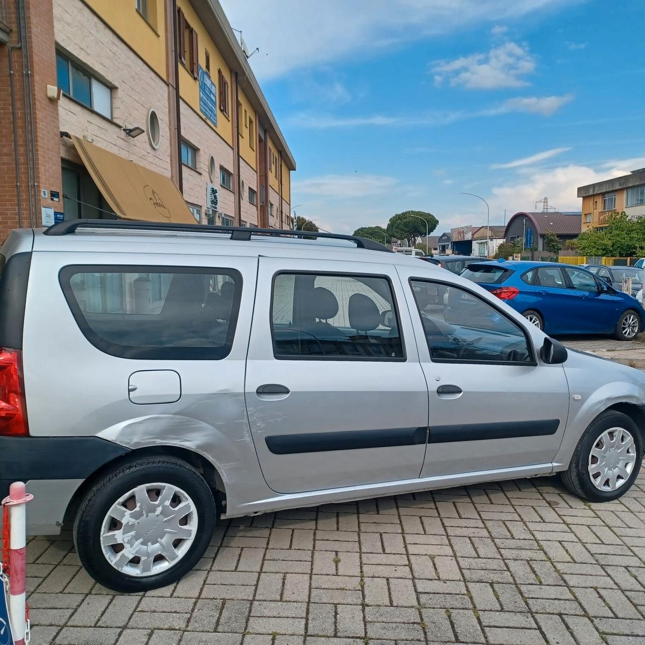 127.968 KM DACIA LOGAN 1.4 OTTIMA PER LAVORO E FAMIGLIA