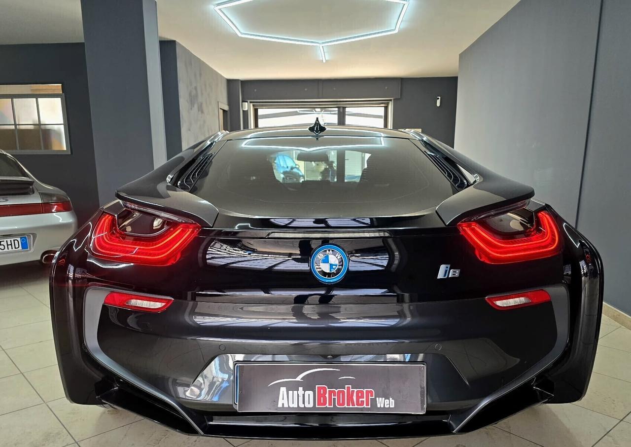 BMW i8 COUPE 374cv RESTYLING (i12) PLUG-IN