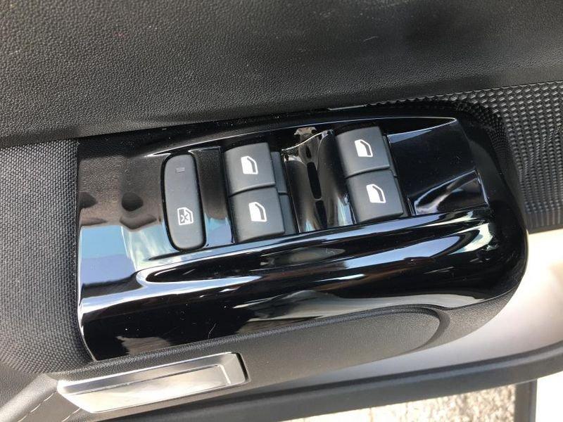 Citroën C3 PureTech 83 S&S Shine OK NEOPATENTATI