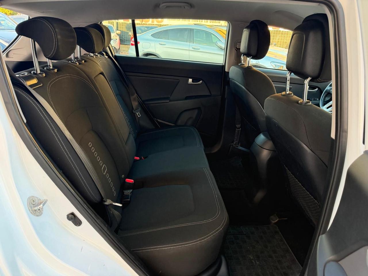 Kia Sportage 1.7 CRDI VGT 2WD Active