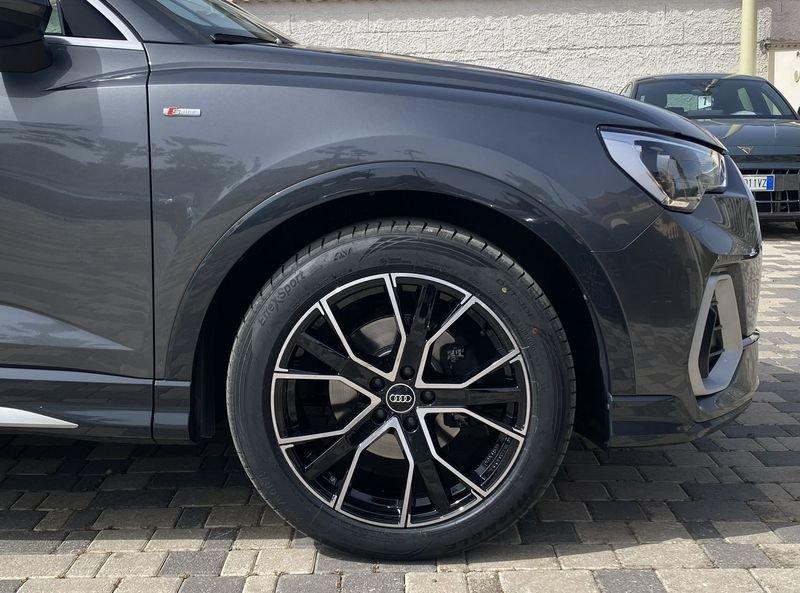 Audi Q3 SPB S Line edition 2.0 TDI 150CV s-tronic 35