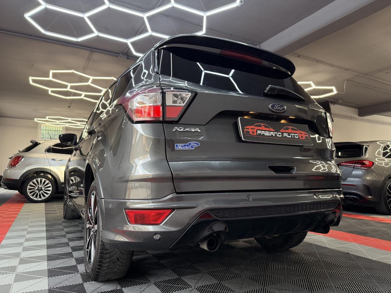 Ford Kuga 1.5 TDCI ST-Line - FABIANOAUTO