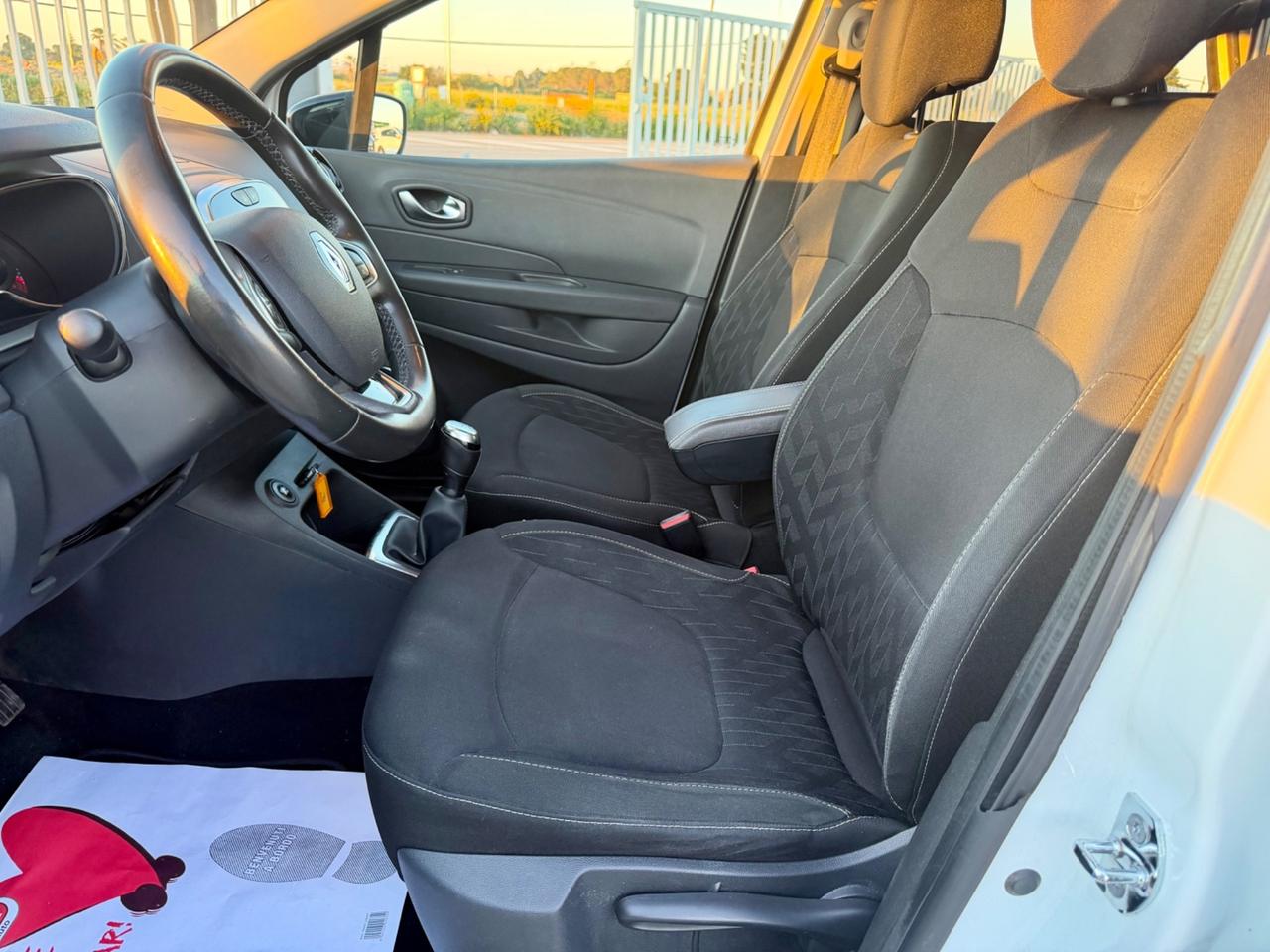 RENAULT CAPTUR TCE 90 CV FULL LED PERLATA MY20
