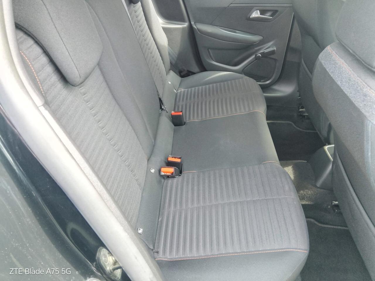 Peugeot 208 1.2 2020 neopatentati
