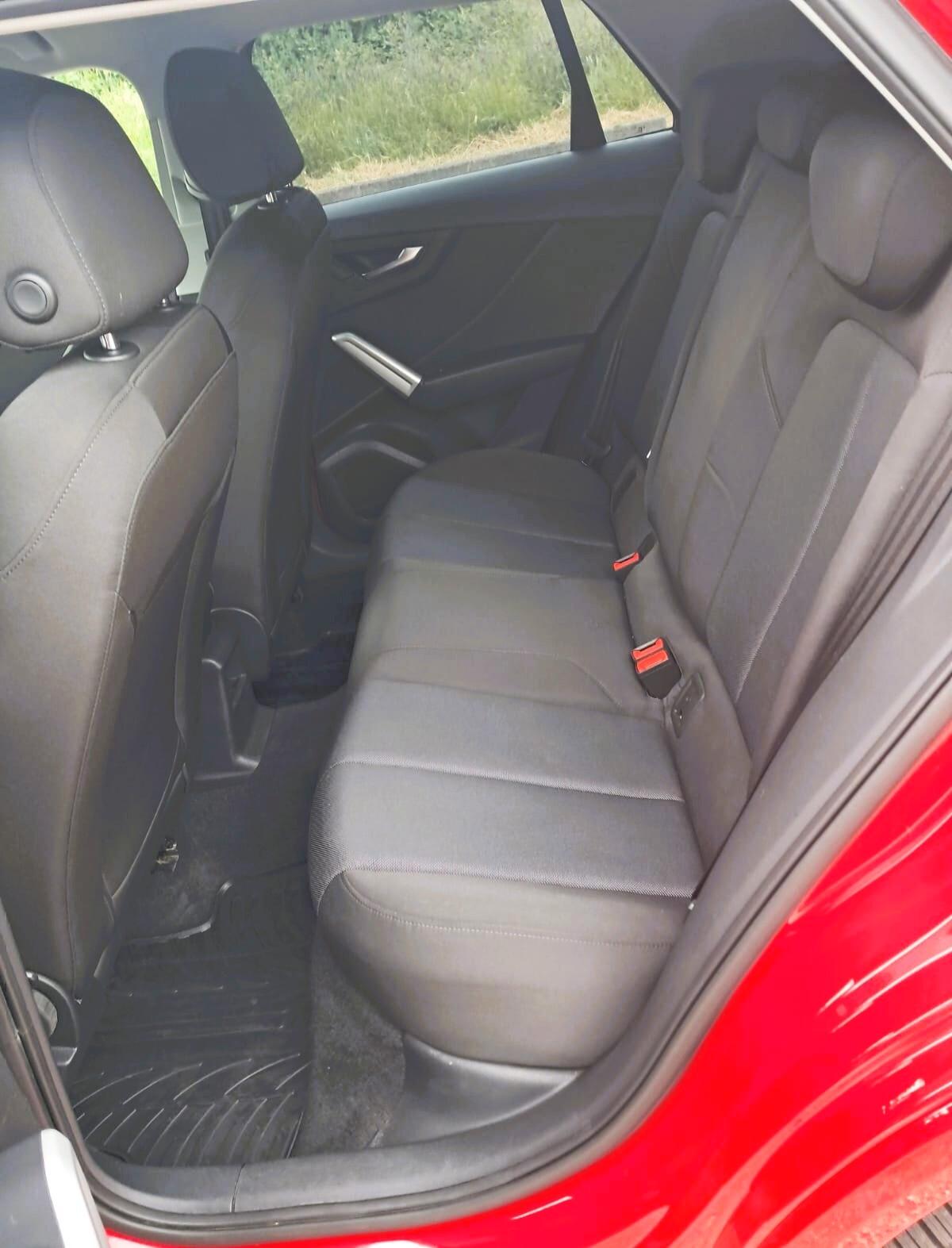 Audi Q2 35 TDI quattro S tronic Admired (Iva esposta)
