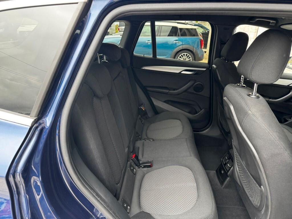 BMW X1 X1 Xdrive18d Advantage