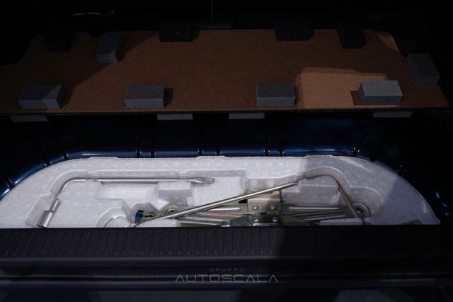 SUZUKI Jimny 1.5 102cv 5 Porte 4 Posti A/T Cambio Automatico