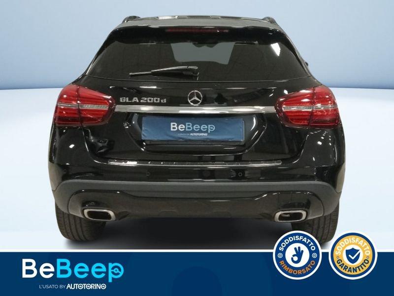 Mercedes-Benz GLA 200 D SPORT AUTO