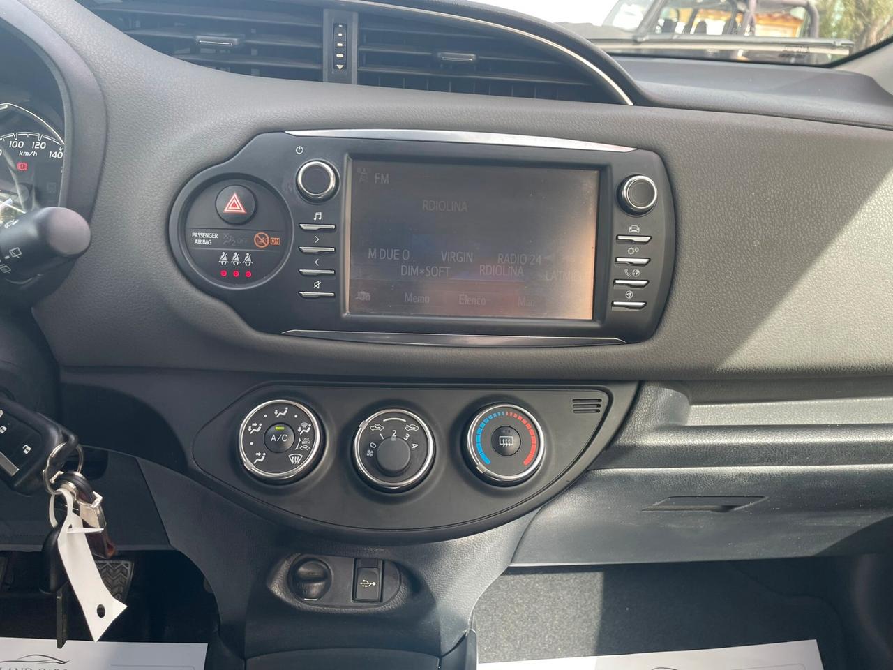 Toyota Yaris 1.0 IN PRONTA CONSEGNA