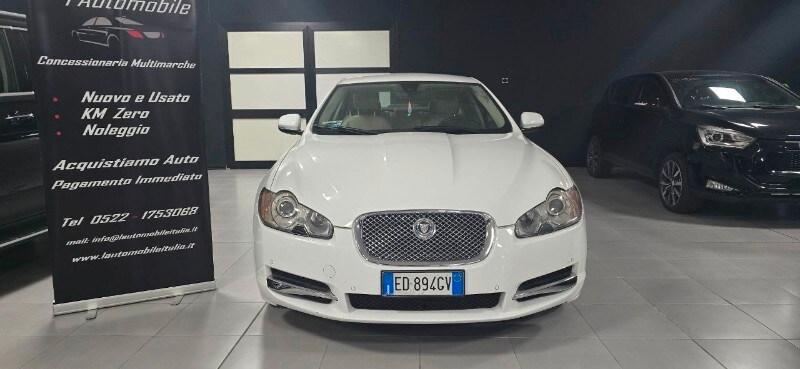 JAGUAR XF 1ª serie (X250) XF 3.0 D V6 Luxury