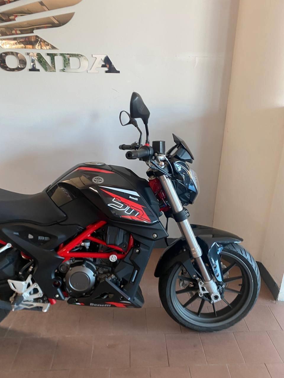 Benelli BN 251
