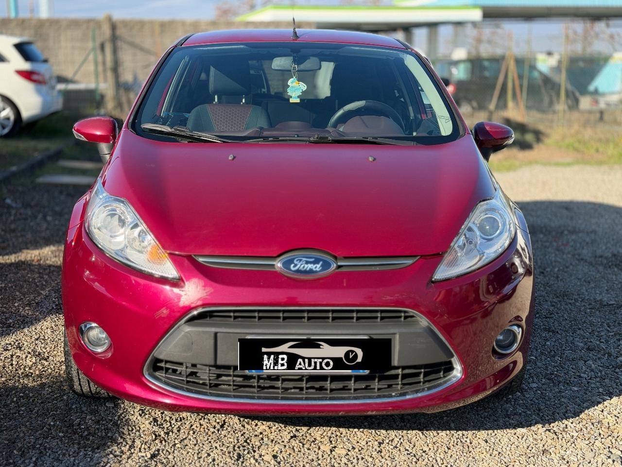 Ford Fiesta 1.4 TDCi (120.000KM) NEOPATENTATI