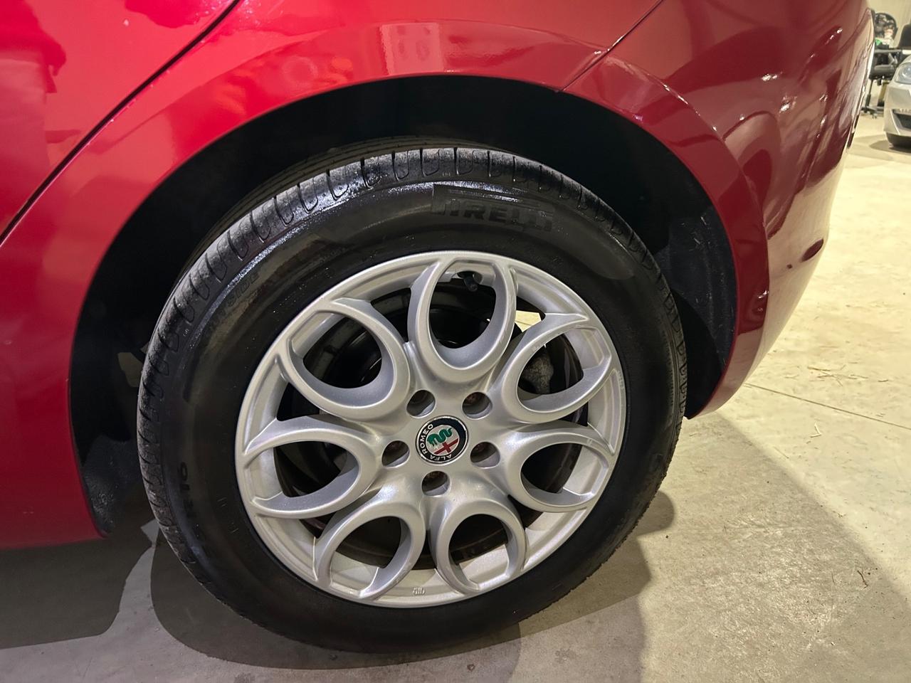 Alfa Romeo Giulietta 2.0 Jtdm Distinctive
