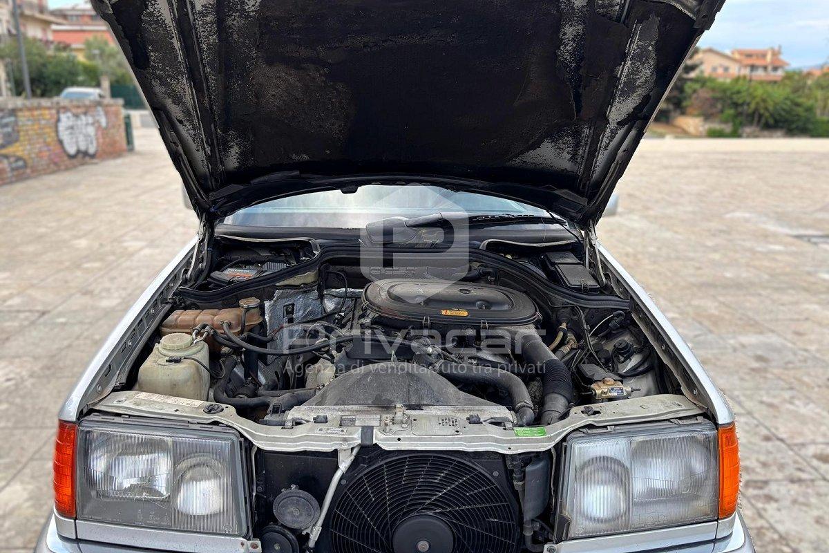 MERCEDES 200 CE cat Coupé