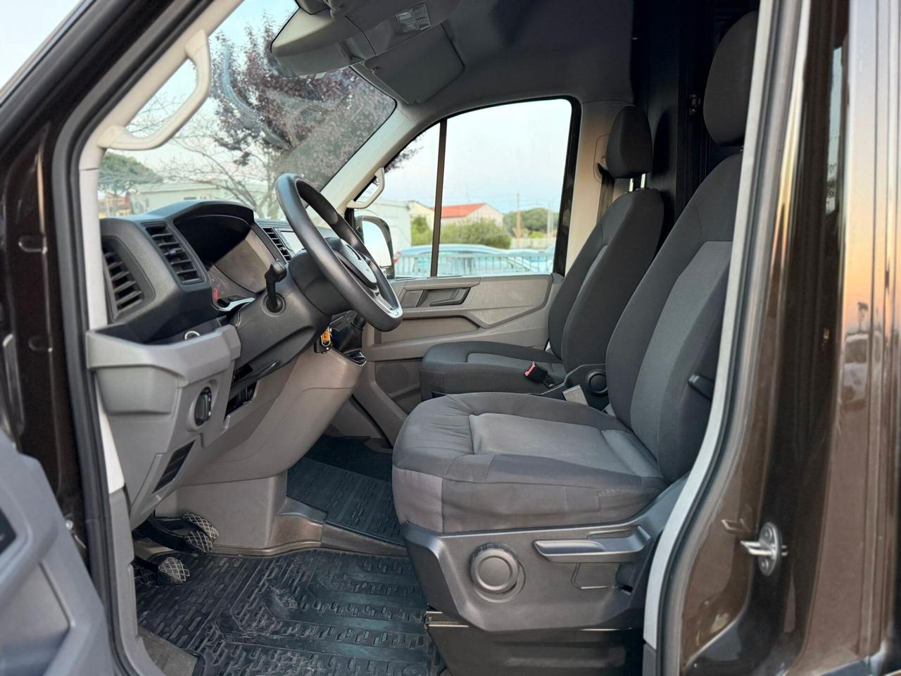 Volkswagen Crafter 30 2.0 TDI 140CV PM-TM Furgone