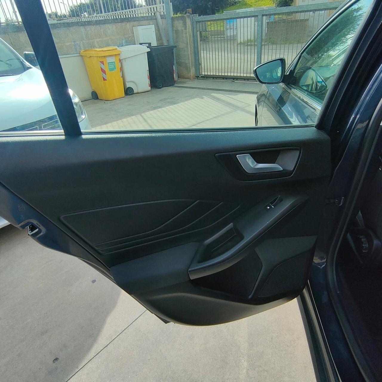 Ford Focus 1.5 EcoBlue 120 CV automatico SW Business Co-Pilot