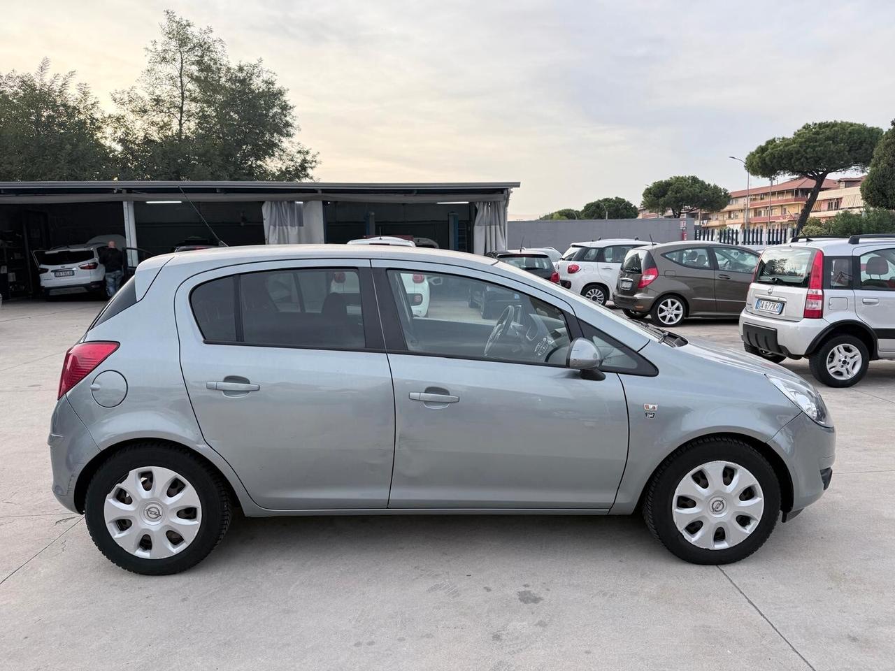 Opel Corsa 1.2 5 porte Edition