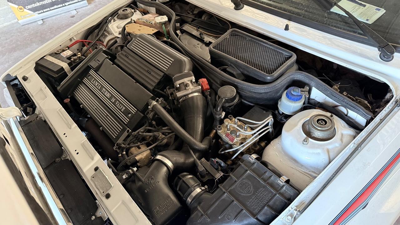 Lancia Delta S4 2.0 i.e. turbo 16V cat 5 porte HF