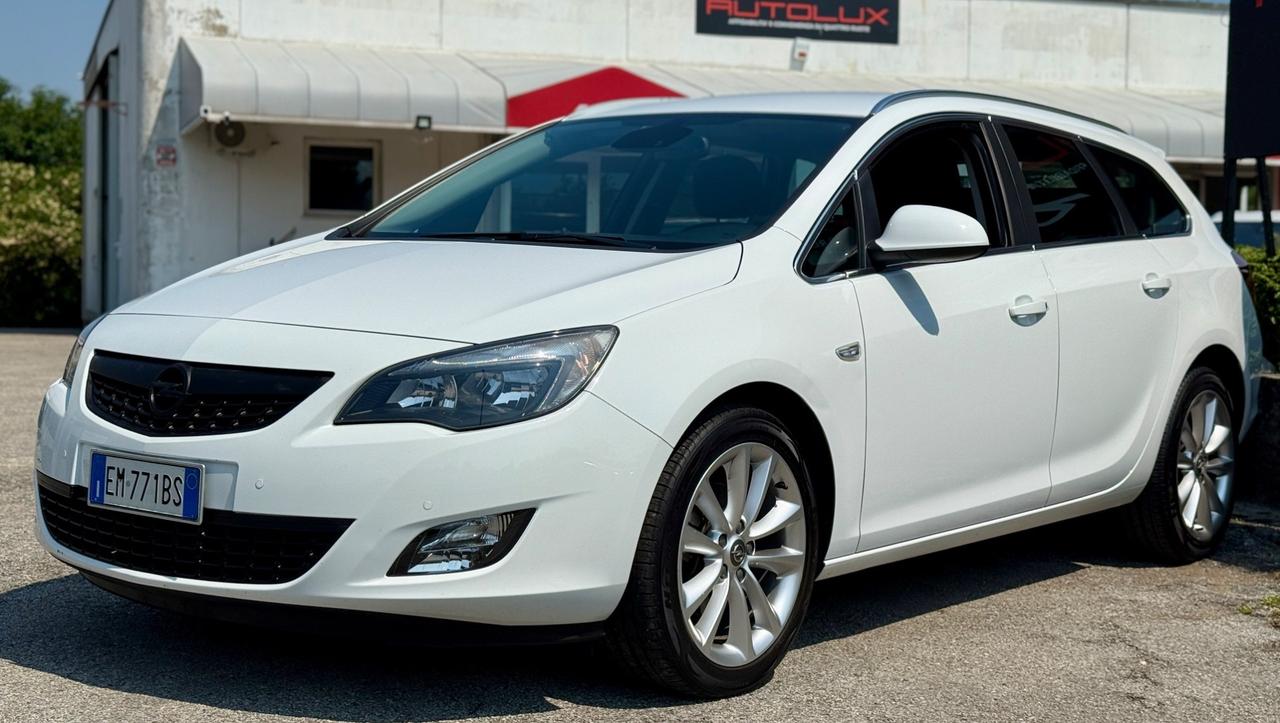 OPEL ASTRA 2.0 CDTI 165CV Sports Tourer aut. Cosmo 139.000KM