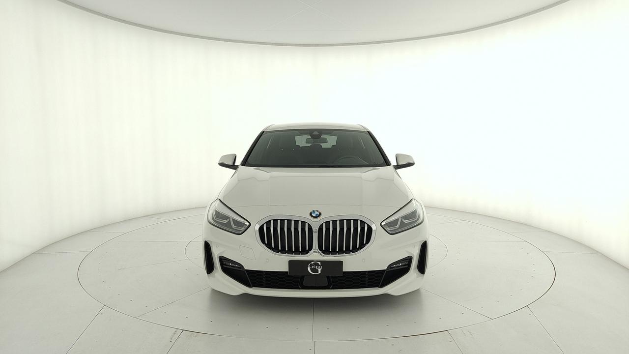 BMW Serie 1 F40 - 118d Msport auto