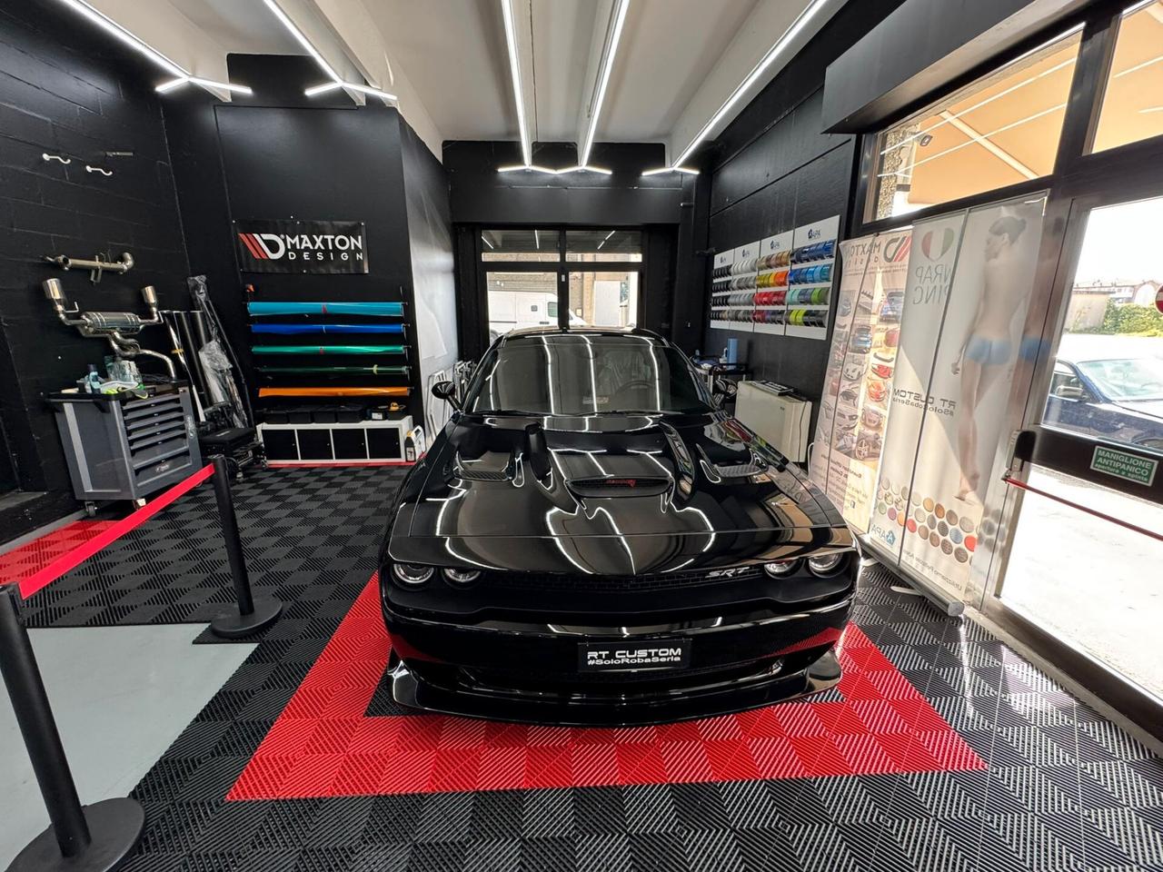 Dodge Challenger SRT HELLCAT 2017