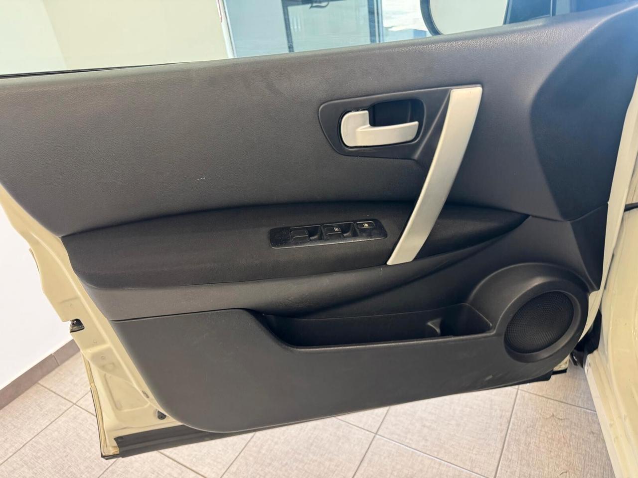 Nissan Qashqai 1.5 dCi Tekna TETTO - 2010