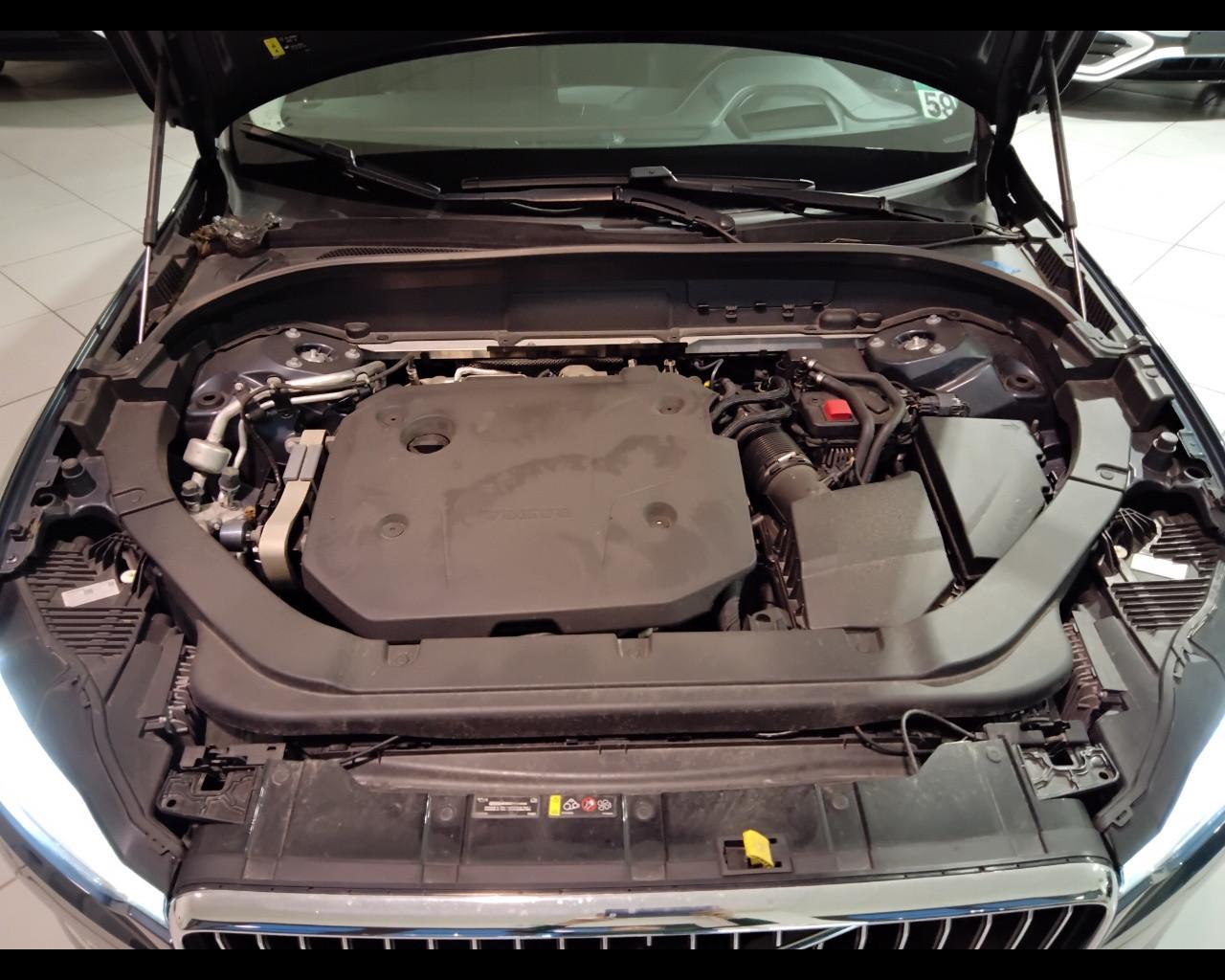 VOLVO XC60 II 2018 - XC60 2.0 b4 Inscription awd auto my20