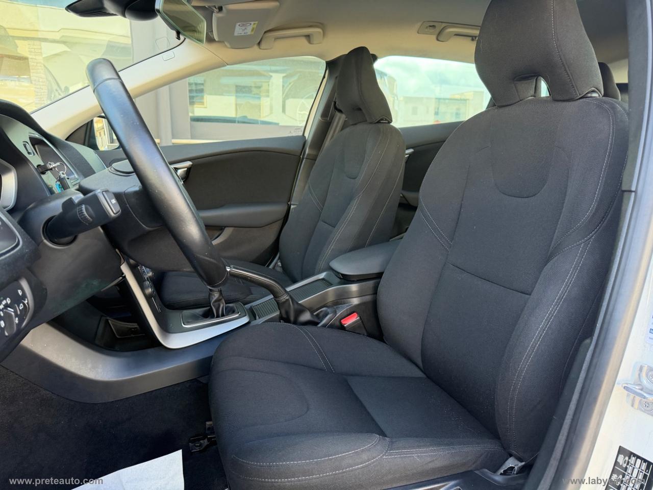 VOLVO V40 D2 Business