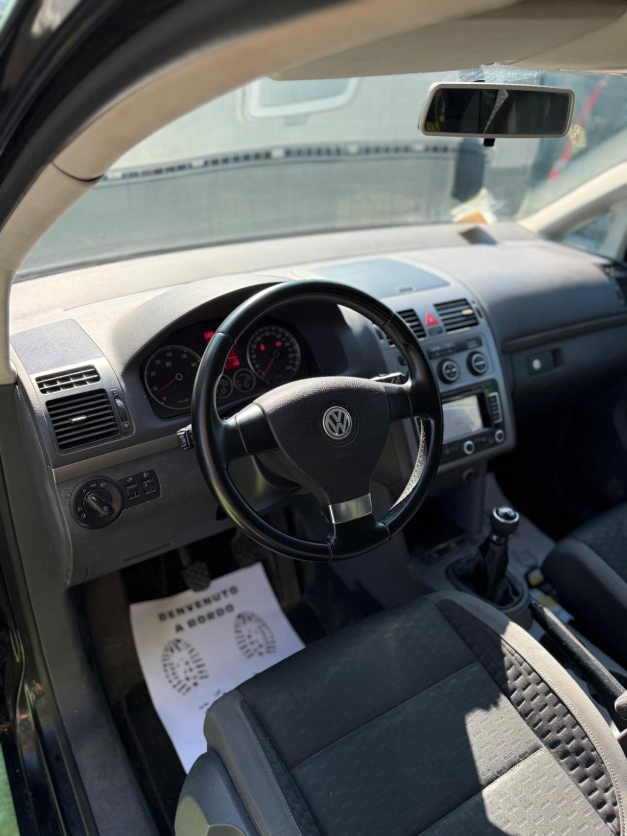 Volkswagen TOURAN 1.4 METANO 7 POSTI HIGHLINE